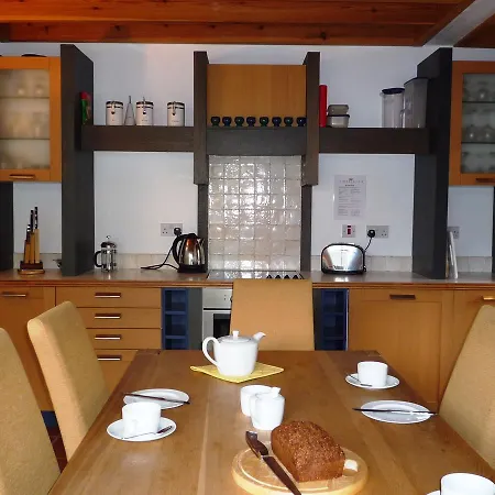 Casa vacanze No 1 *